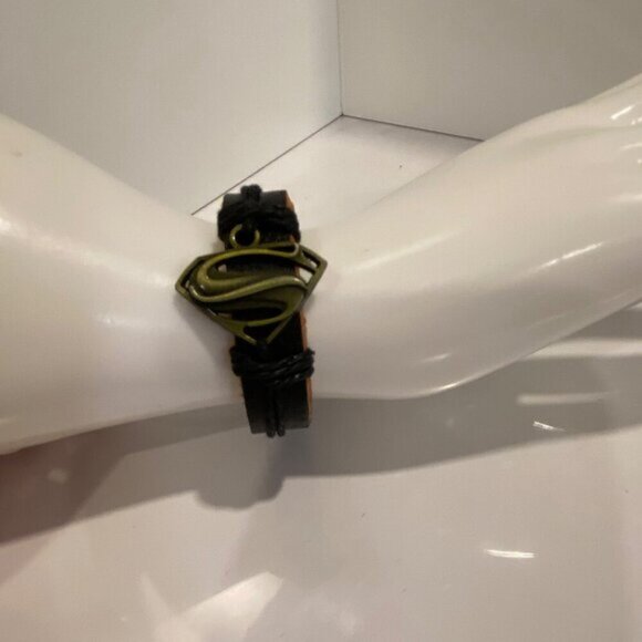 Superman superwoman sign Leather  Cord Adjustable Bracelet Black  Brown Unisex - Picture 4 of 7